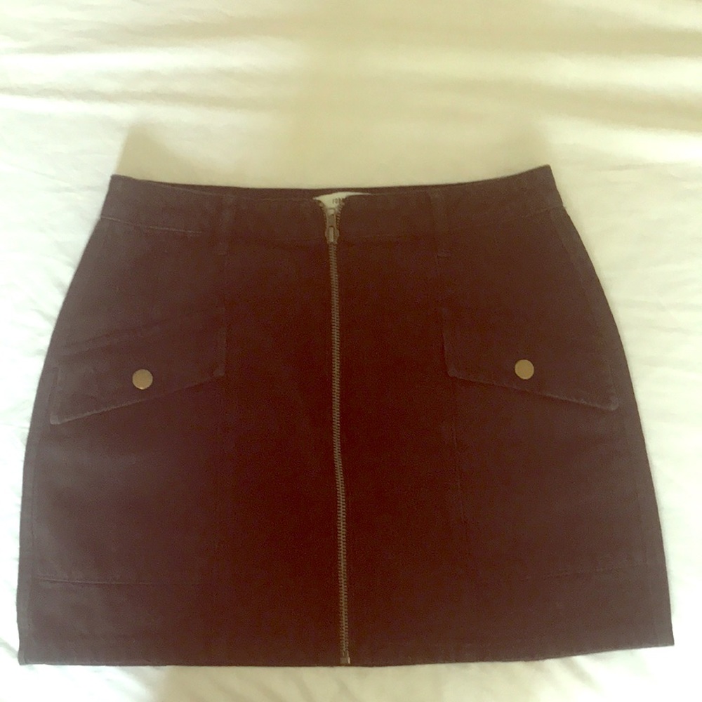 Forever 21 Black denim mini skirt